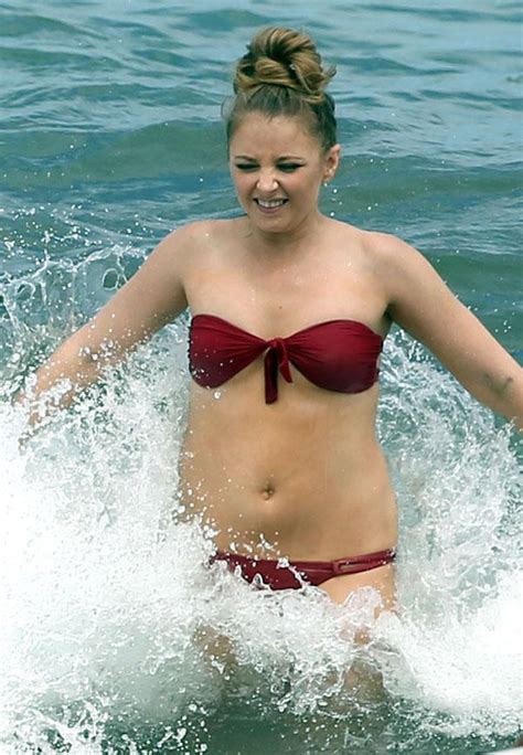 No Mystery Here! 'CSI' Star Elisabeth Harnois Bares Her Beach Body In Tiny Red Bikini