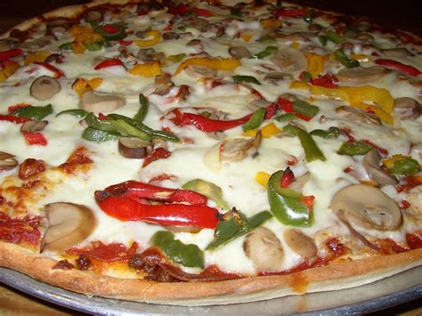 Domino's Pizza Dough Recipe Recipe - Food.com | Recipe | Pizza recipes ...