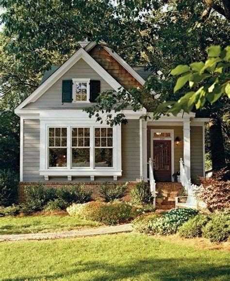 15+ Amazing Cottage House Exterior Design Ideas - lmolnar | Small ...