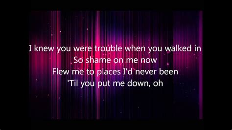 I Knew You Were Trouble - Taylor Swift (Lyrics) - YouTube