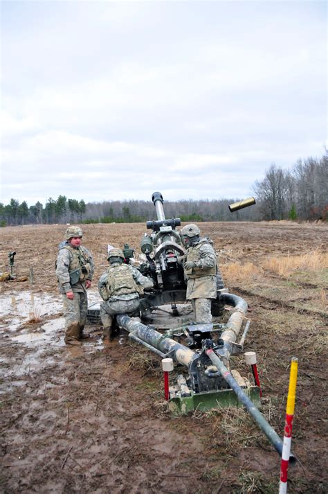 Currahee crew drills with M119 105mm Howitzer | Article | The United ...