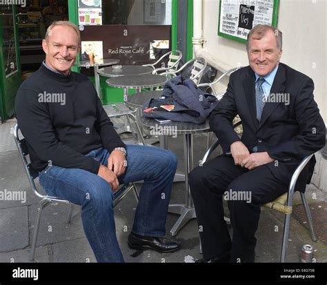 Former Springboks rugby legend Francois Pienaar spotted checking-out Mutefish busking on Grafton ...