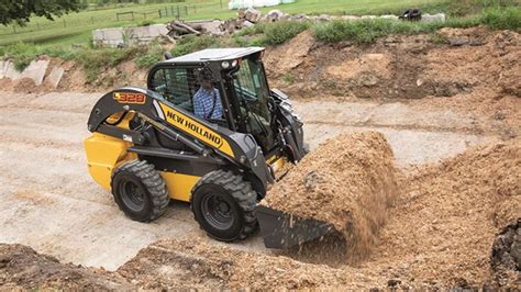 New Holland Announces New 300 Series Skid-Steer & Compact Track Loaders ...