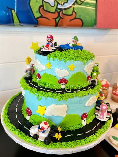 Mario Kart Cake | Mario kart cake, Mario birthday cake, Sonic cake