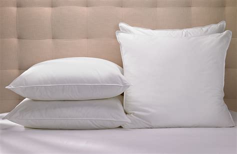 Buy Luxury Hotel Bedding from Marriott Hotels - Euro Pillow