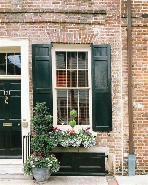 Street style (at South of Broad, Charleston) | Shutters exterior, Green ...