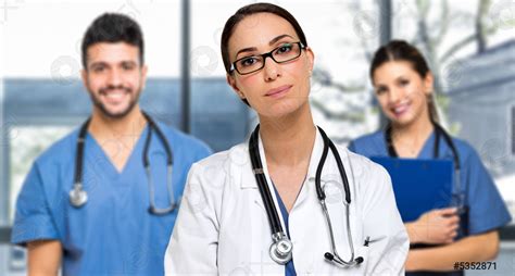 Medical team in a modern hospital - stock photo 5352871 | Crushpixel