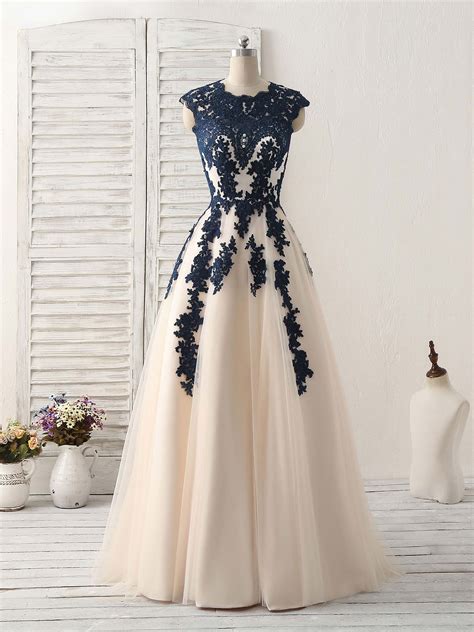 Romulusflood: Dark Blue Lace Wedding Dress