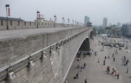 Xi'an City Wall, Xian | Ticket Price | Timings | Address: TripHobo