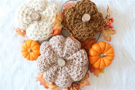 Simple Knit Pumpkin Pattern for Beginners {FREE!} - A BOX OF TWINE