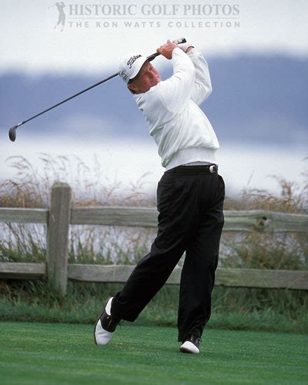 Tom Kite, mid swing, 2000 US Open - Historic Golf Photos