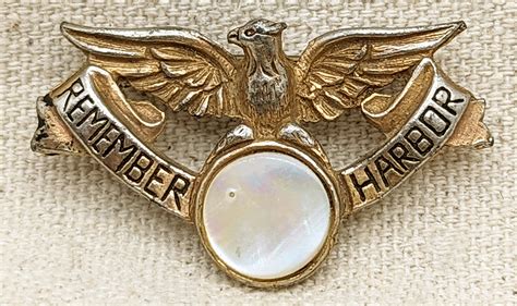 Remember Pearl Harbor Pin