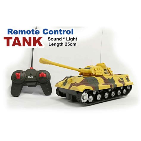 REMOTE CONTROL TANK WITH SOUND EFFECT AND LIGHT 25CM - RECHARGE ...