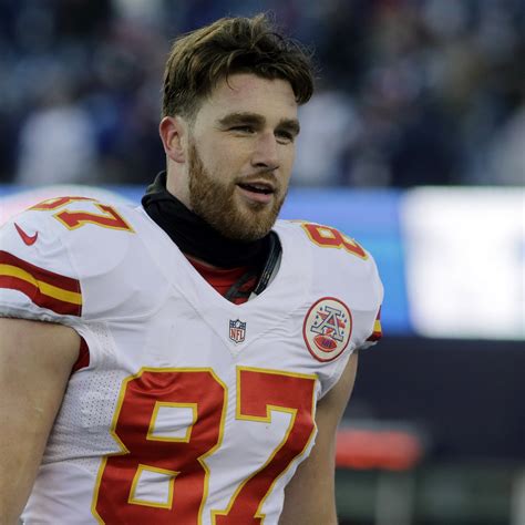 Travis Kelce, Chiefs Agree to New Contract: Latest Details and Reaction | Bleacher Report