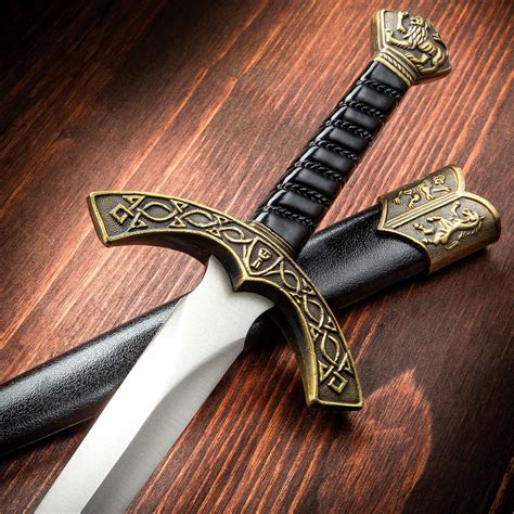 Sir Lancelot Round Table Fantasy Dagger | BUDK.com - Knives & Swords At ...