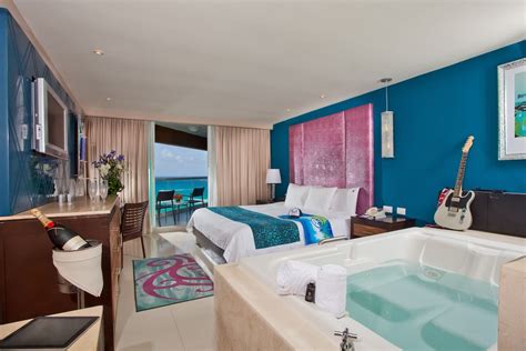 Hard Rock Hotel Cancun - All Inclusive Reviews, Deals & Photos 2024 - Expedia