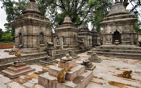 Pashupatinath Temple, Kathmandu, Nepal - Abhishekam Timings, History ...