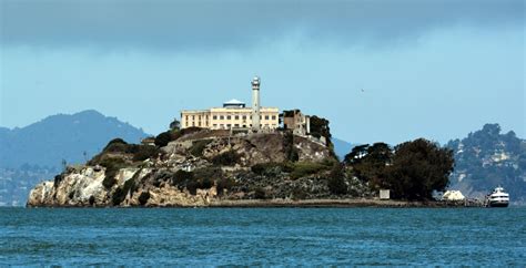 5 Mobster-Gamblers Do Time in Alcatraz Prison - Gambling-History.com