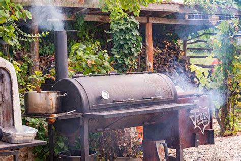 What is an Offset Smoker? [Barbecue Smoking Guide] - TheOnlineGrill.com