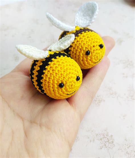 Crochet Mini Bumble Bee Amigurumi Keychain - Etsy