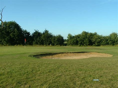 Aylesbury Vale Golf Club, Leighton Buzzard, United Kingdom - Albrecht Golf Guide