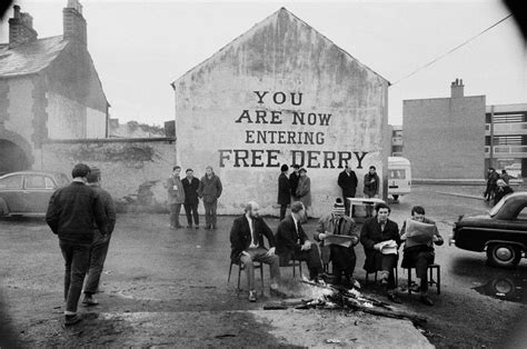 These Pictures Show What Life Looked Like During The Troubles ...