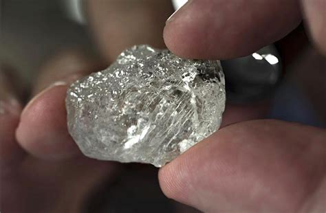 Mined or lab-made diamonds? The answer is personal - MINING.COM