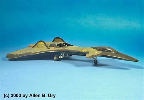 Lockheed F-19 Stealth Fighter Concept by Monogram - Fantastic Plastic ...