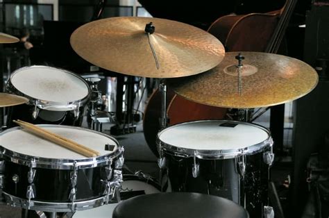 Best Low Volume Cymbals for Silent Practicing - DeboBand