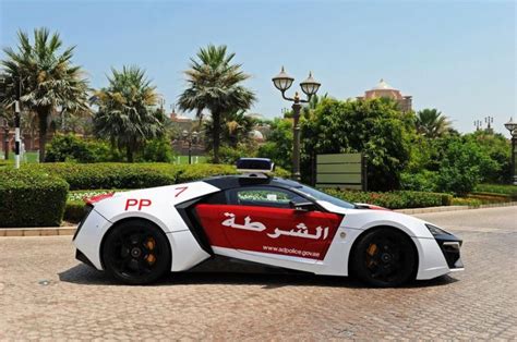 Insane Supercars in the Dubai Police Fleet