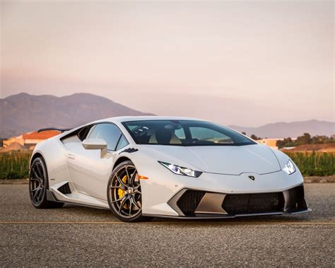 Download wallpaper 1280x1024 lamborghini, huracan, side view standard 5:4 hd background