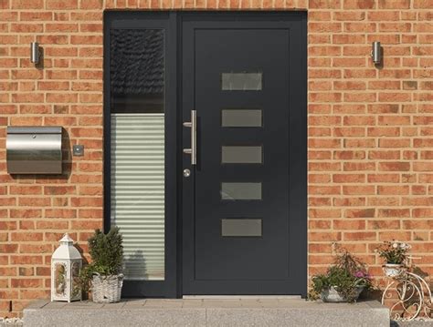 Hallmark vs Residor composite doors, what's the difference? - Double Glazing Direct