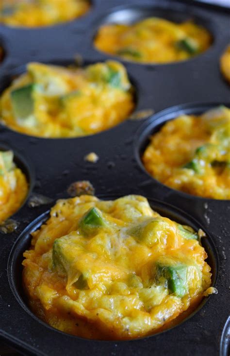 Cheesy Avocado Egg Muffins - WonkyWonderful