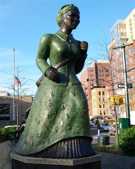 Harriet Tubman Sculpture, Harlem, New York City | Harriet Tu… | Flickr