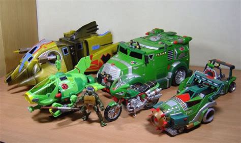 TMNT 2003 vehicles | Brave Fortress