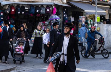 Jerusalem grocery bans women at certain times of the day - report ...