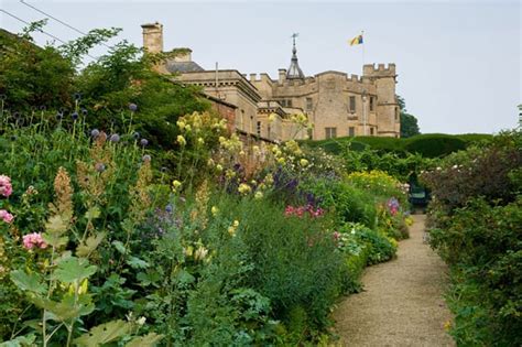 Beautiful Cotswold Gardens to Visit in Spring | Great Little Breaks