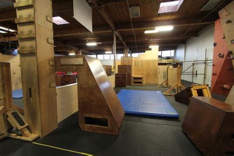 63 best Indoor Parkour and Gym Ideas images on Pinterest | Parkour ...