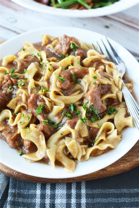 Crock Pot Beef With Noodles Recipe