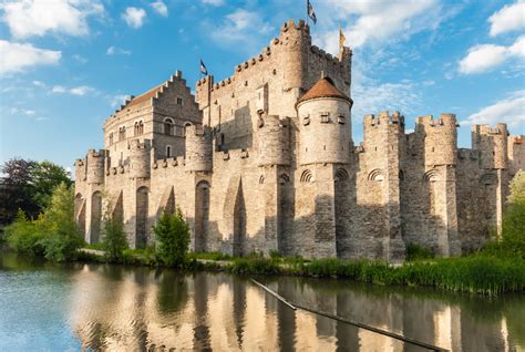 Best Medieval Castles In Europe Historic European Cas - vrogue.co