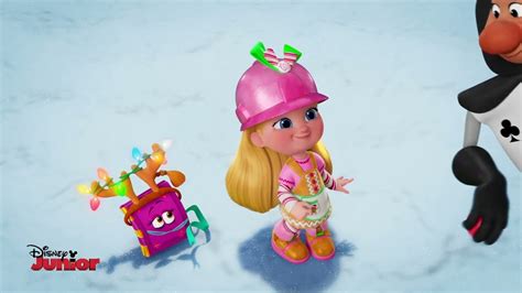 Alice's Wonderland Bakery - The Gingerbread Palace EXCLUSIVE CLIP - YouTube