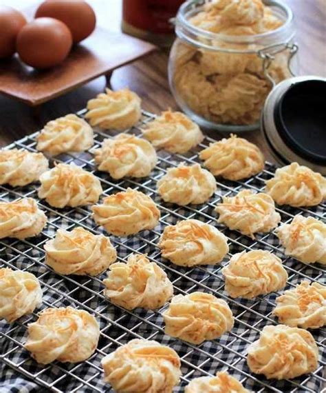 Resep Kue Sagu Keju Sederhana dan Kue Sagu Keju Premium