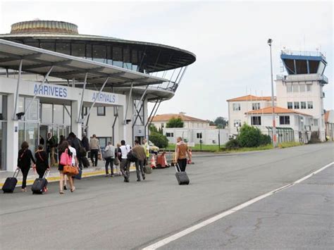 Pin on Airports , aeroports , aeropuertos