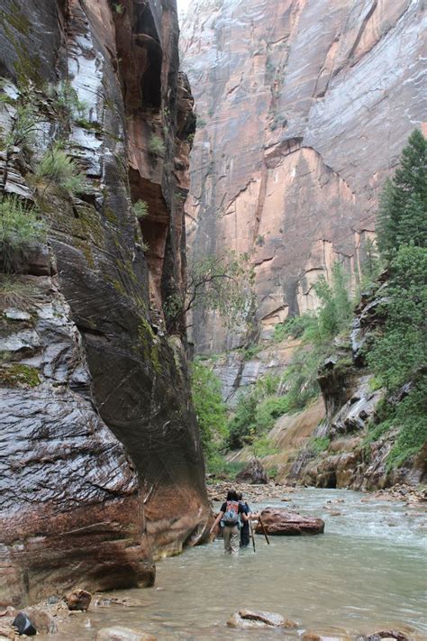 Virgin River Narrows, Zion NP | zoomeboshi