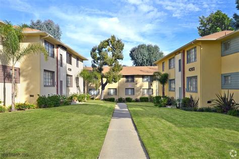 Santa Rosalia Apartment Homes Apartments - Los Angeles, CA | Apartments.com