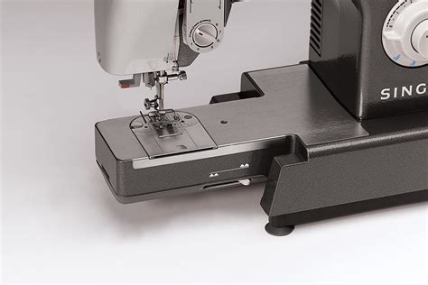 7 Best Upholstery Sewing Machines – Reviewed and Rated (Aug. 2021)