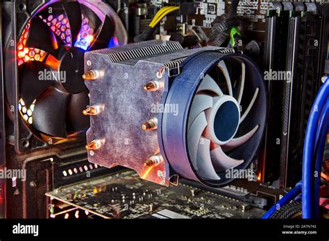 Inside of computer cpu hi-res stock photography and images - Alamy