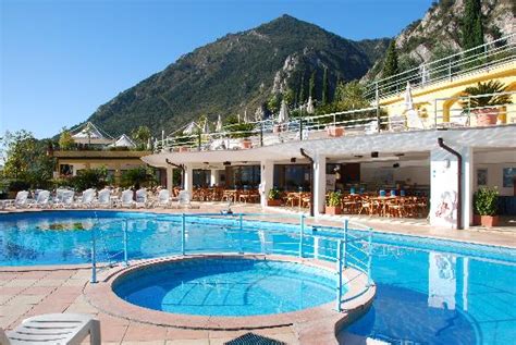 HOTEL SAN PIETRO - Updated 2024 Prices & Reviews (Limone sul Garda, Lake Garda, Italy)