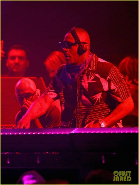 Idris Elba Makes His Coachella Debut With a Hot DJ Set!: Photo 4272815 | Coachella, Idris Elba ...