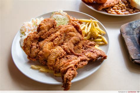 8 Western Food Stalls At Kopitiams Or Hawker Centres With Huge Portions ...